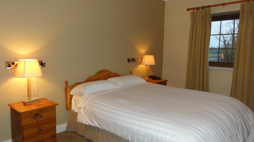 Hannon's Hotel Roscommon Rum bild